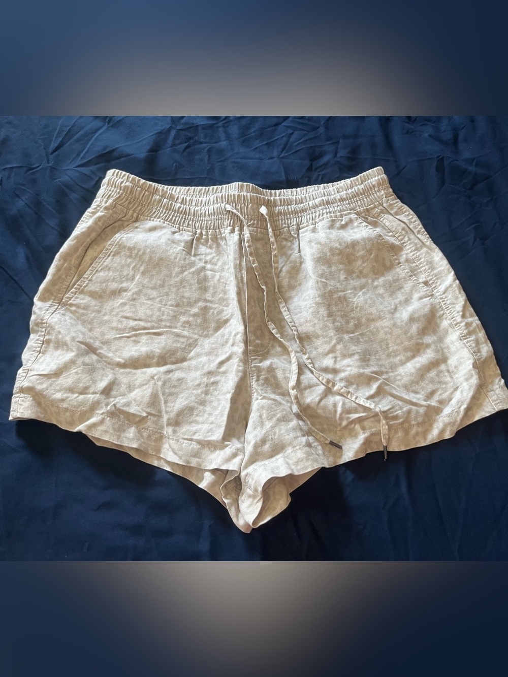 GAP Light Beige leopard print Linen Drawstring Women’s Athletic Shorts
